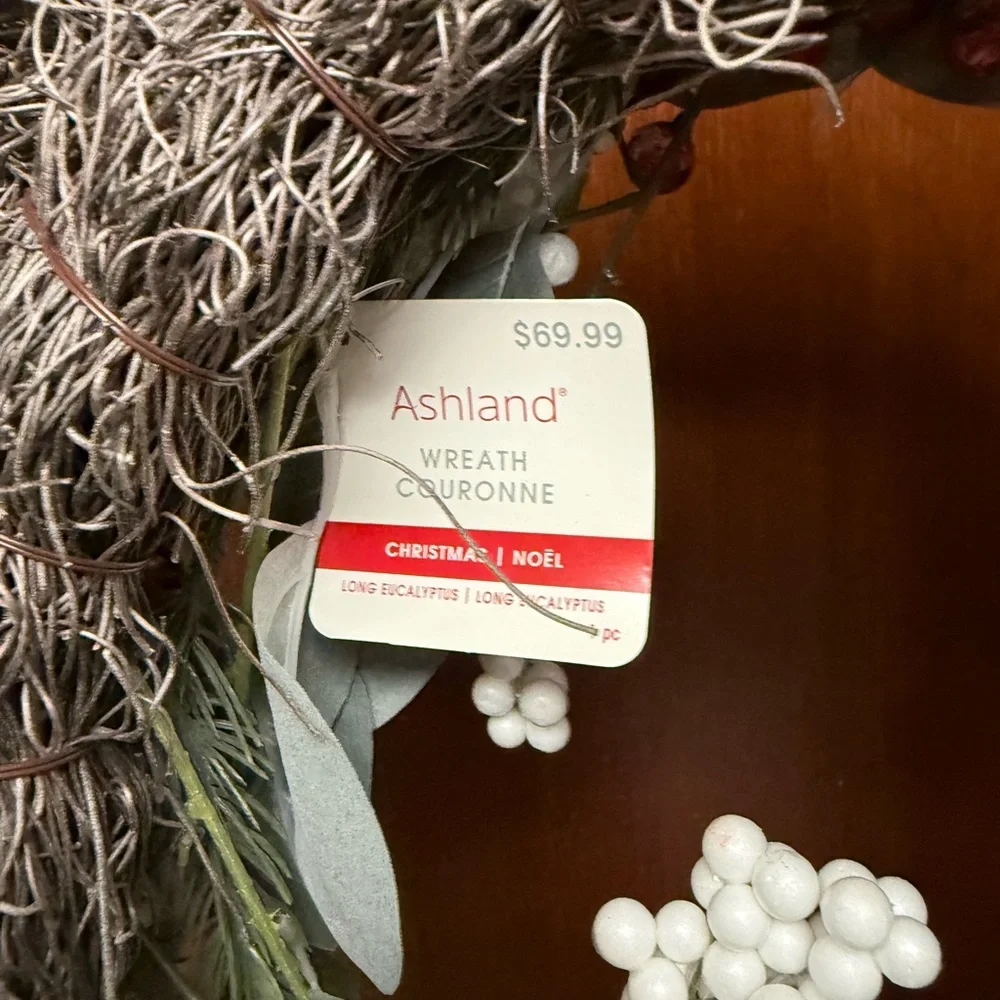 Ashland Holiday Wreath with Long Eucalyptus